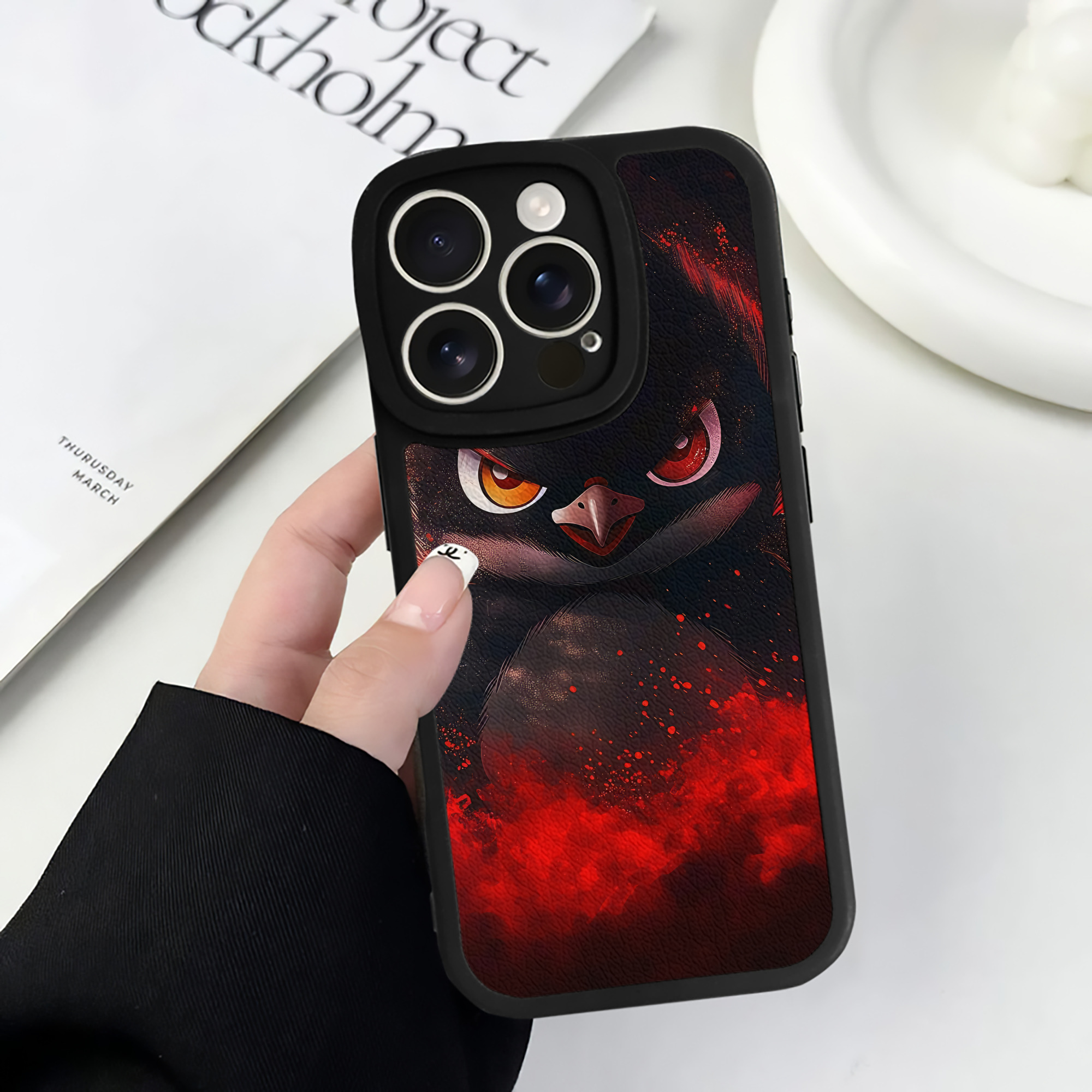 （画像用） Angry Birds アングリーバード 【iPhone 16シリーズ対応】シリコンスマホケース（レザー調） 材質：シリコン